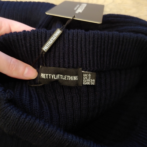 NWT Navy, red & white striped knit skirt // size 2 - Picture 5 of 6